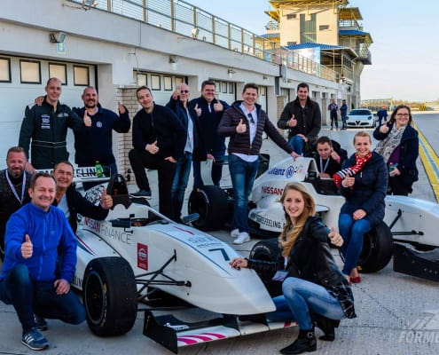 B2B Firmen Event Kunden Event Rennstrecke - Formel Rennwagen fahren - FORMELFEELING